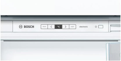 - KIL52ADE0 Série 6 - Réfrigérateur Encastrable - 140 X 56 Cm - 228 L - Charnière Plate - Vitafresh plus 2 Fois plus De Fraîcheur - Éclairage LED Uniforme